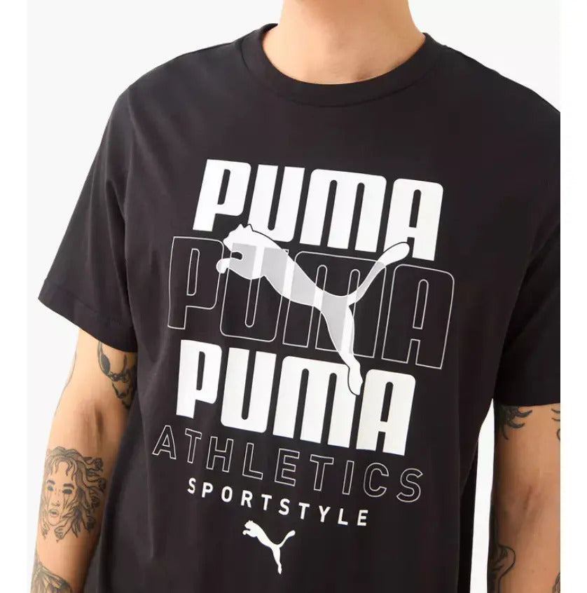 Puma Polera Graphic Stacked Tee Hombre 8038